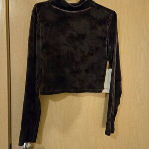 NWT Lululemon All Aligned Mock Neck Crop Top (10)